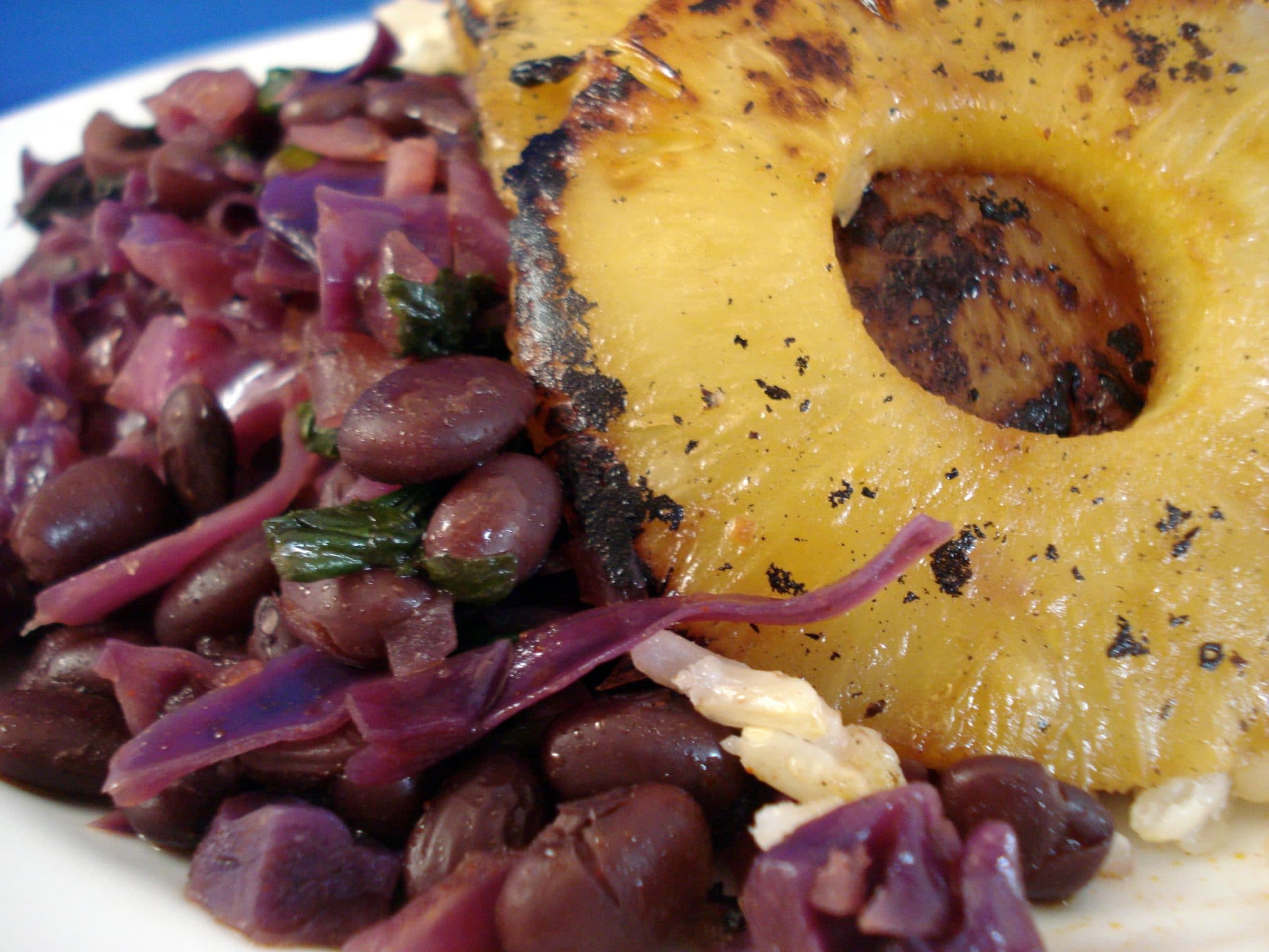 Grilled pineapple, black beans and rice